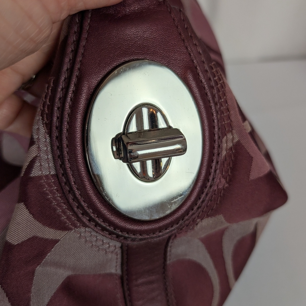 Coach Burgundy and Pink Shoulder Bag - Picture 7 of 16